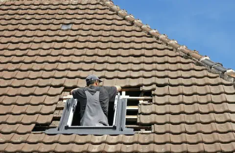 Pose de velux - Roumagne